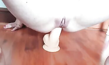 Petite Mia's First Anal Experience with a Dildo