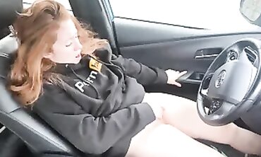 Real MILF Quick Orgasm While Husband Buys Christmas Lights