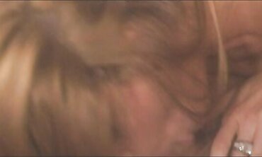 Lauren Phoenix Does Assfucking And Wears The Jizz Shot