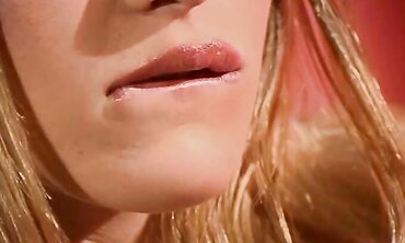 Lola Shares A Monstrous Pecker And Gulps Jizz With Lauren