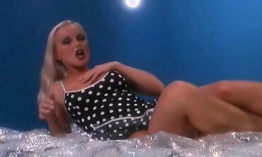 Silvia Saint Has A Magnificent Figure And An Bootie Made For Drilling Rock Hard