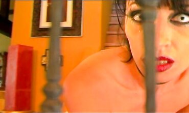 Lexi Bardot Porks Her Own Caboose With A Glass Fuck Stick While Dressed In Spandex Shoes