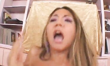 Doofy Arse Gaper Keeani Lei