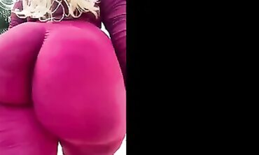 Blonde BBW Babe Shows Off Her Huge Ass