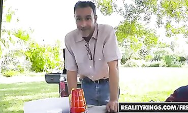 Jade Amber Sneaky Public Sex on a Park Bench