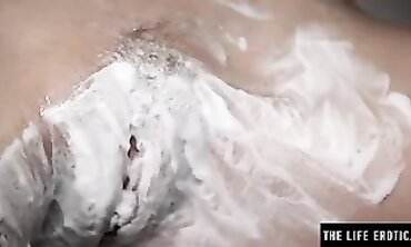 Blonde MILF Nathaly Cherie Trims Her Huge Tits