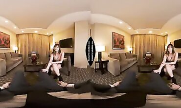 Quinn Wilde Gives Rough POV Blowjob and Handjob