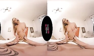 VirtualRealPorn - Queen Bday Introduce