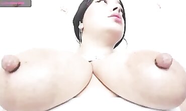Webcam Angel: Latina Brunette With Big Tits And Braces