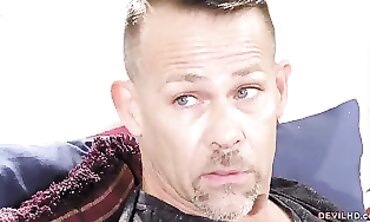 Stepdaughter Offers Anal to Grieving Stepdad