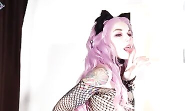 Voluptuous Kitty Enjoys Anal Play and Vibrator Fun