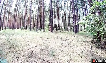First Outdoor Tinder Date: POV Blowjob & Forest Creampie