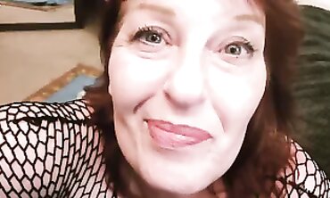 Smoky Smooches and Cum Play by Redhead MILF DawnSkye55