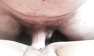 Sukie Rae: Busty MILF Gets a Grubby Blowjob and Muff Diving