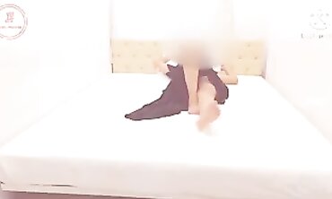 SISTA-INTO-LAW CAUGHT WHILE FINGER DRILL POUND RAUNCHY (PART-one)
