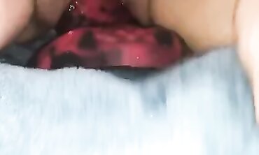 RedBagProductions Behind the Scenes: Solo Milf Fisting & Squirt