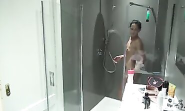 Brunette Step-Mom Vanessa Twain Gets Filmed in the Shower