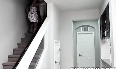 Petite Diamond Kitty Tramps in Hardcore Reality