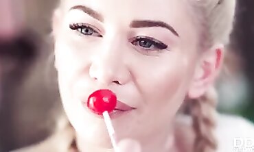 Lindsey Olsen Devours Lucky Stud's Manmeat