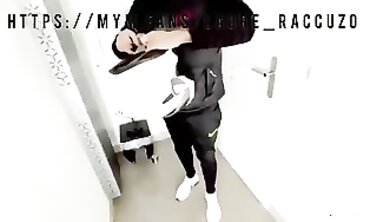 Laure Raccuzo Pizza Delivery Anal Challenge