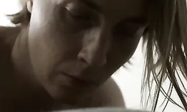 Vie Sordide: A Gritty 2005 French Erotic Drama