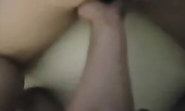Bombshell MILF Sells Her Big Ass