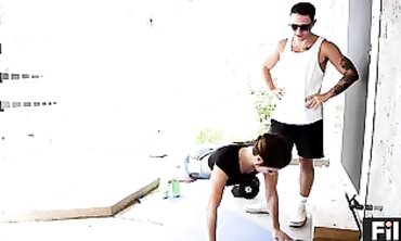Leah Gotti Gets a Workout Blowjob and Creampie
