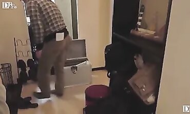 Yuri Honma Teaches the Art of Intimate Pleasure