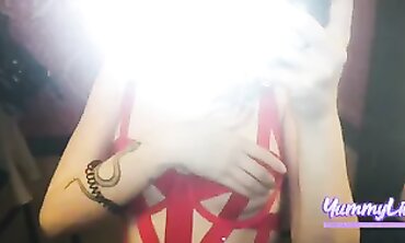 Petite Iranian Schoolgirls Humped Hard in Motel Room