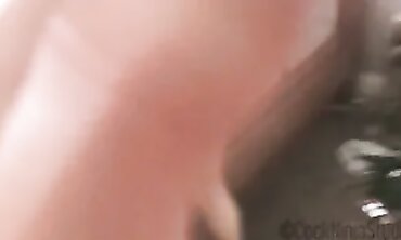 POV: Naughty Stepdaughter's Christmas Gift for Dad