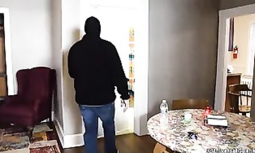 Queen Sophia Leone Spanks Submissive Boy in Sadistic Scene