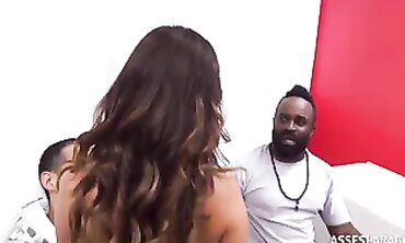 Kelsi Monroe's XXL Backside Satisfies a Fan