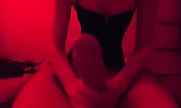 POV Handjob: Cumming on Nylon Toes