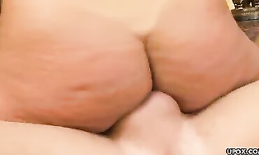 Phyllisha Anne Gets Her Holes Pounded