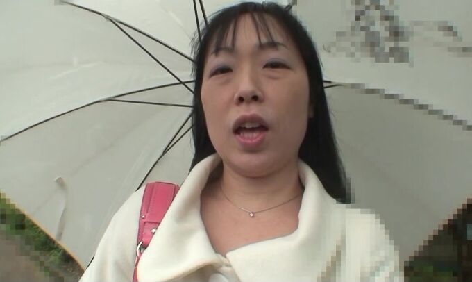 Super Hot Chinese black-haired Fumiko Manaka went to a dude's palace to smash her two