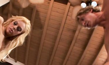 Starla Sterling Luvs Wet Fuckfest