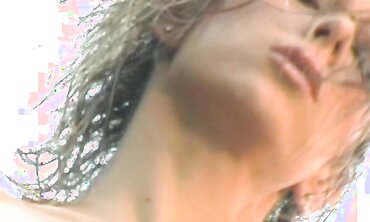 Brooke Banner Likes Warm Hookup
