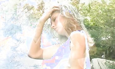 Brooke Banner Likes Warm Hookup