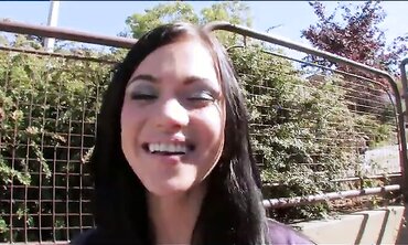 Inexperienced Street Fuckslut Alyssa Reece Gets Fuckpole