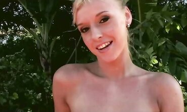 Walk Into The Garden With This Sweetie So She Can Display You Her Pretty Cootchie