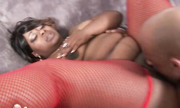 Brownie Deluxxx Porks In Crimson Fishnet Tights two
