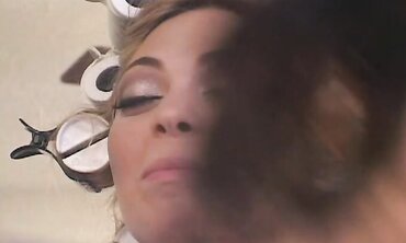 Raylee Dean Just Came To La For Porno So Observe Her Get Pummeled