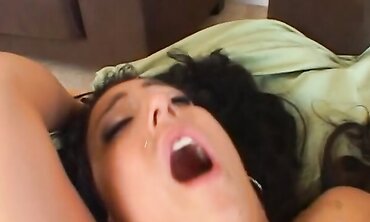 Rikki Milky The Buttfuck Bi-Atch From Throughout The Street