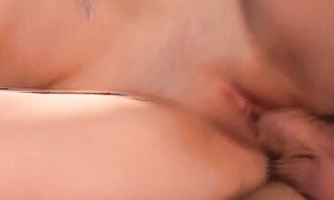 Jessica Jammer Gets Schlong Pushed In Her Rump