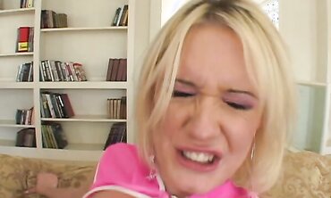 Bailey Brooke Is A Paramour Of Spunk