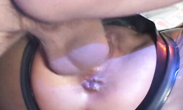 Sophia Ferrari Gets Torn Up While Dressed In Head To Toe Spandex