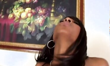 Roxy Reynolds Luvs Jizm On Her Face
