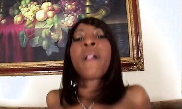 Roxy Reynolds Luvs Jizm On Her Face