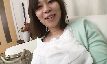 Kinky Chinese cougar Haruko Ogura requests to be screwed