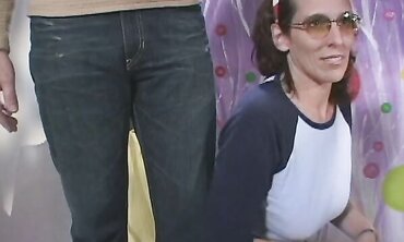 Getting Off, Petite Baps, Suck Off, barely legal+, One on One, Clean-Shaven Beaver